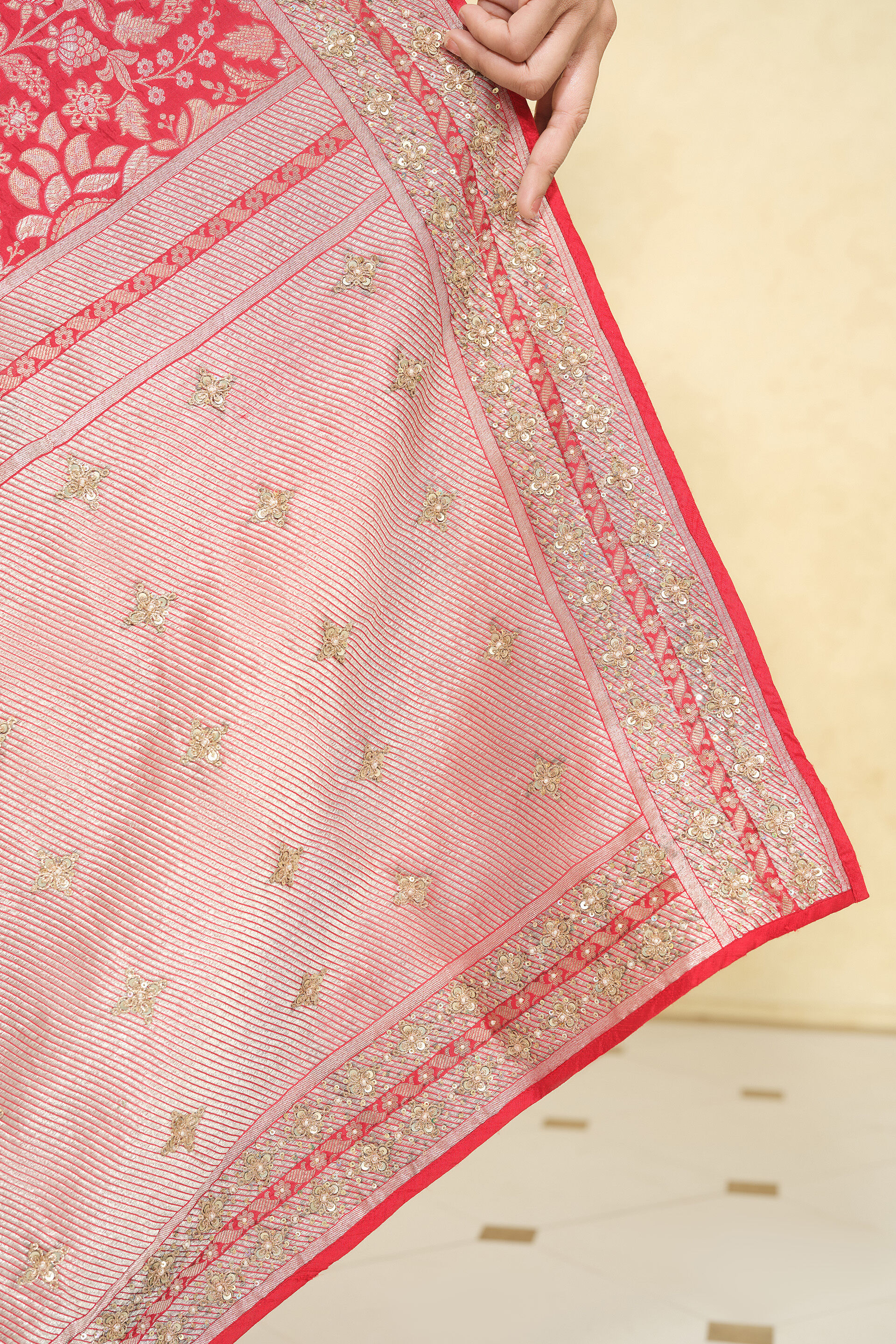 Bhaanavi Handwoven Benarasi Silk Saree - Red, Red, image 9